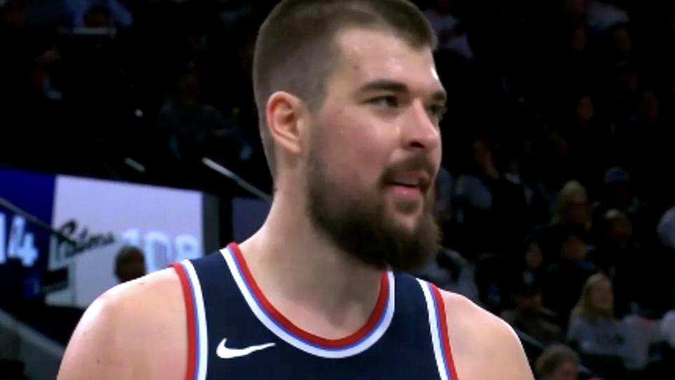 kaiyun.com-哈登31分快船加时胜猛龙豪取五连胜，胡汉三昂首杀附加赛区